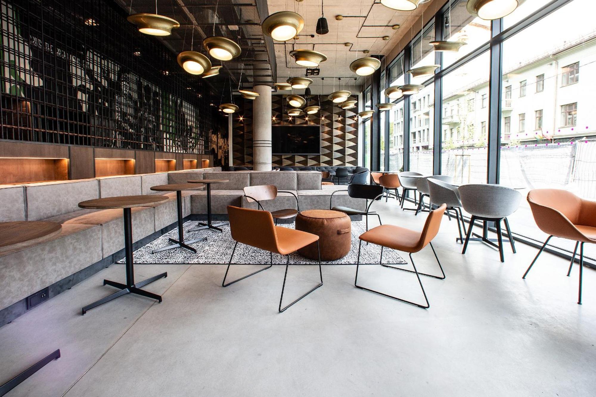 Moxy Kaunas Center Bagian luar foto