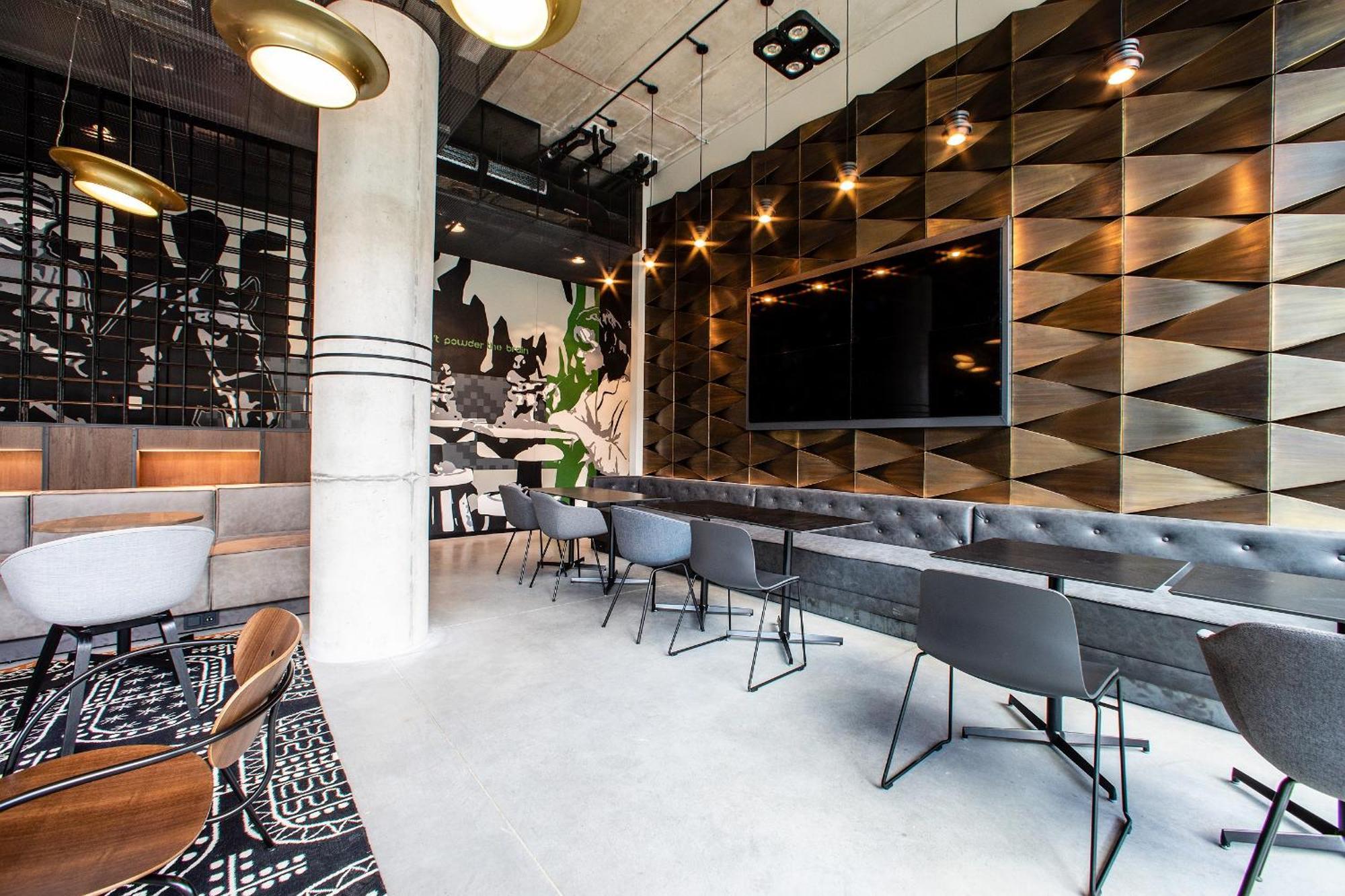 Moxy Kaunas Center Bagian luar foto